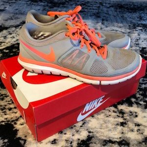 Nike shoes